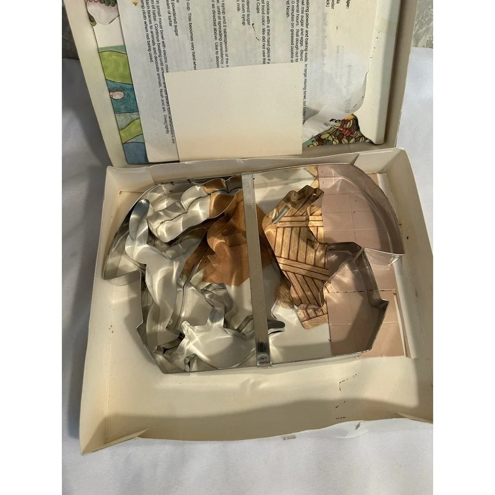 1992 Noahs Ark Bake Set by Fox Run Craftsmen - Incomplete